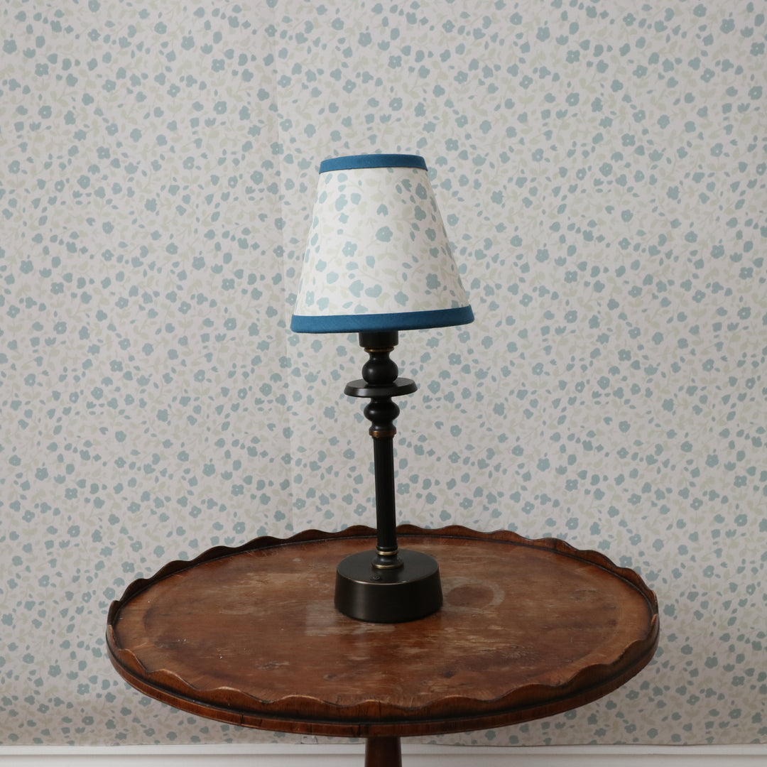 LAMPSHADE - SMALL CLIP-ON BLOSSOM PALE SAGE WITH BLUE TRIM