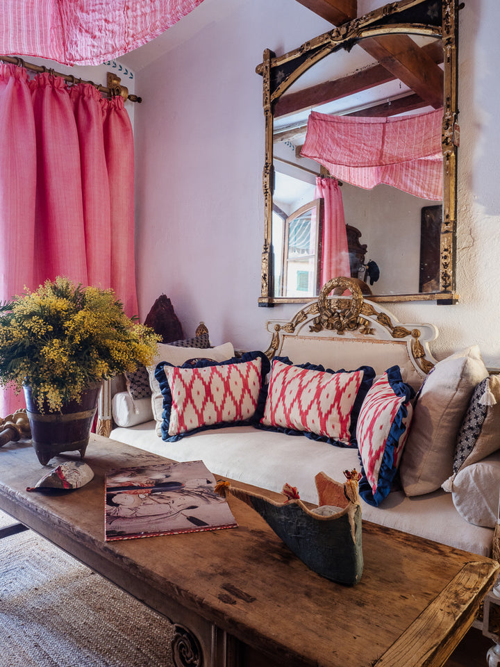 DEIA CUSHION - THE MEWS x GLORIA GONZALEZ