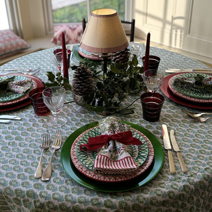 CHARGER PLATE - GREEN - set of 6