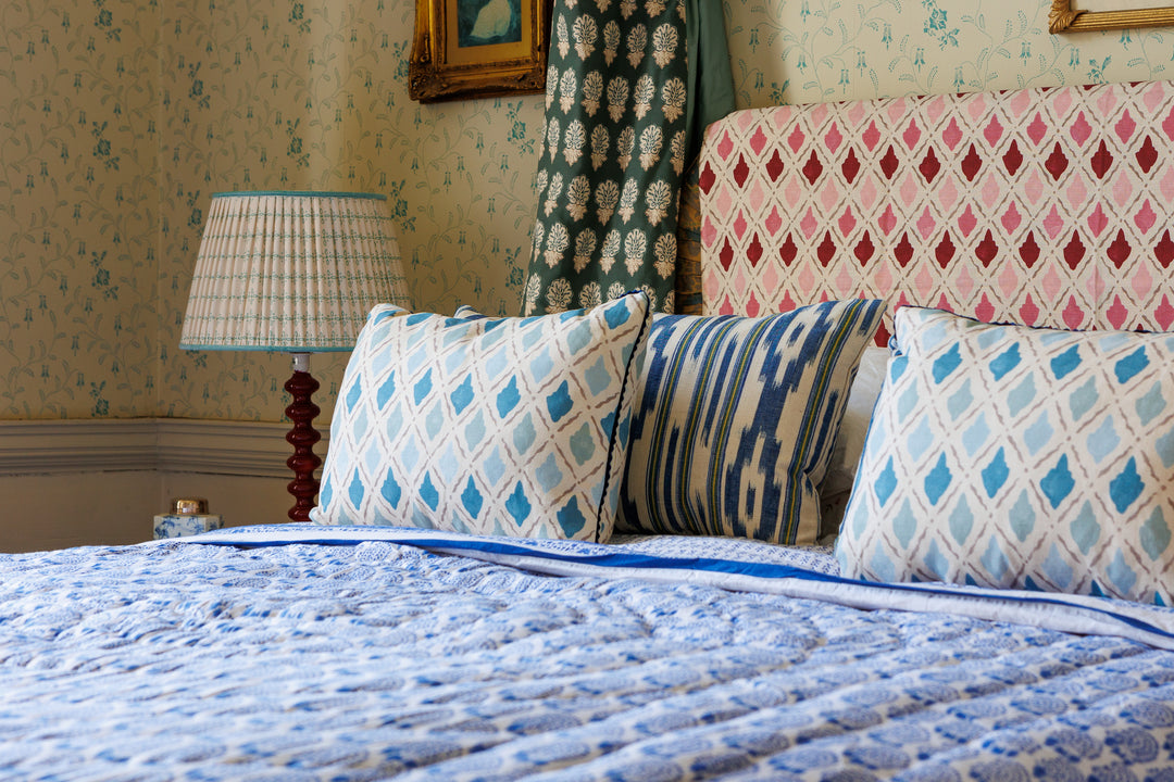 HOME COLLECTION - LEADER CHEVRON BLUE