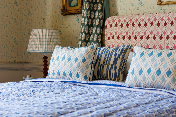 HOME COLLECTION - LEADER CHEVRON BLUE