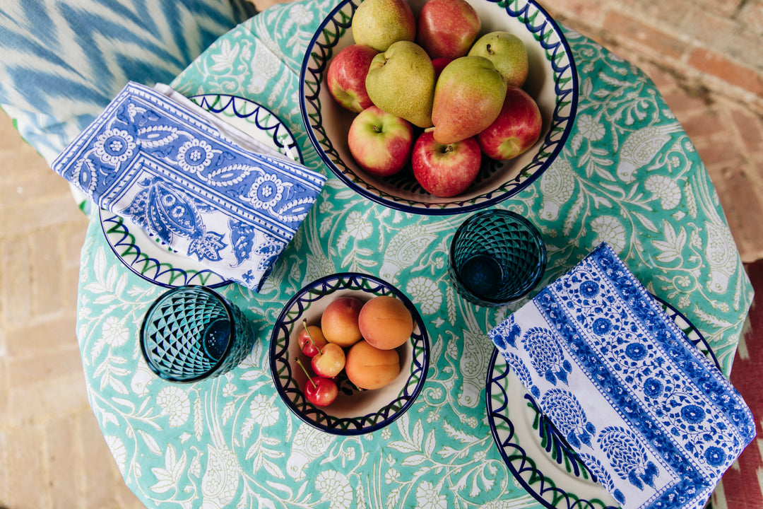 PARROT TABLECLOTH IN AQUA