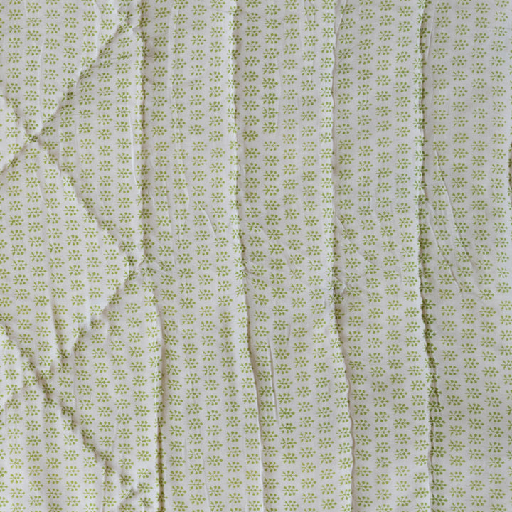 CHICKEN FEET QUILT IN GREEN - Sale 25% off