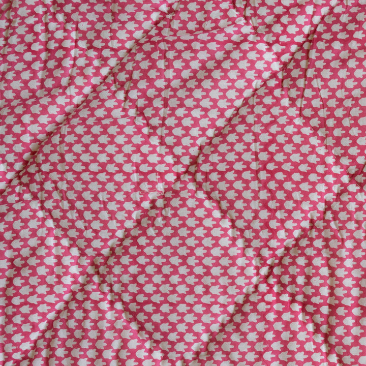 CHICKEN FEET QUILT IN PINK - Sale 25% off