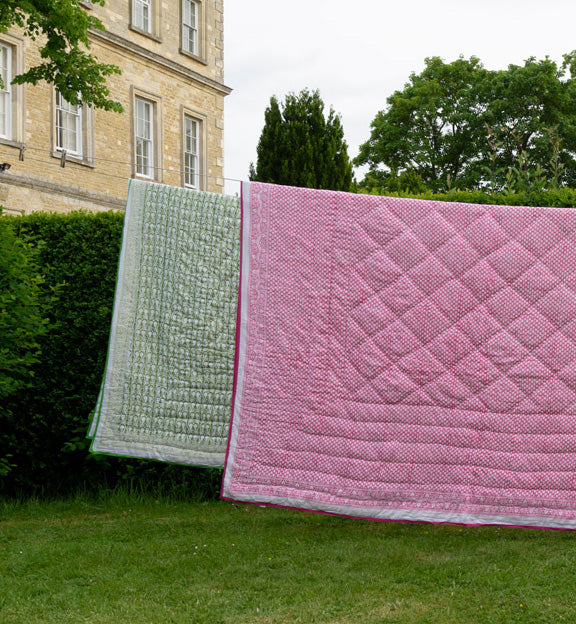 CHICKEN FEET QUILT IN PINK - Sale 25% off