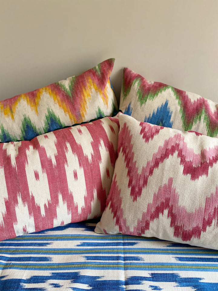 MALLORCAN FABRIC CUSHION - FLAMESTITCH PINK