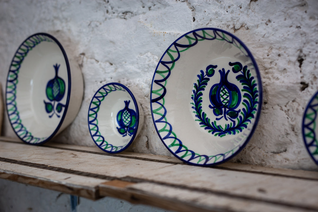 MEDIUM BOWL - POMEGRANATE AND FERN DESIGN