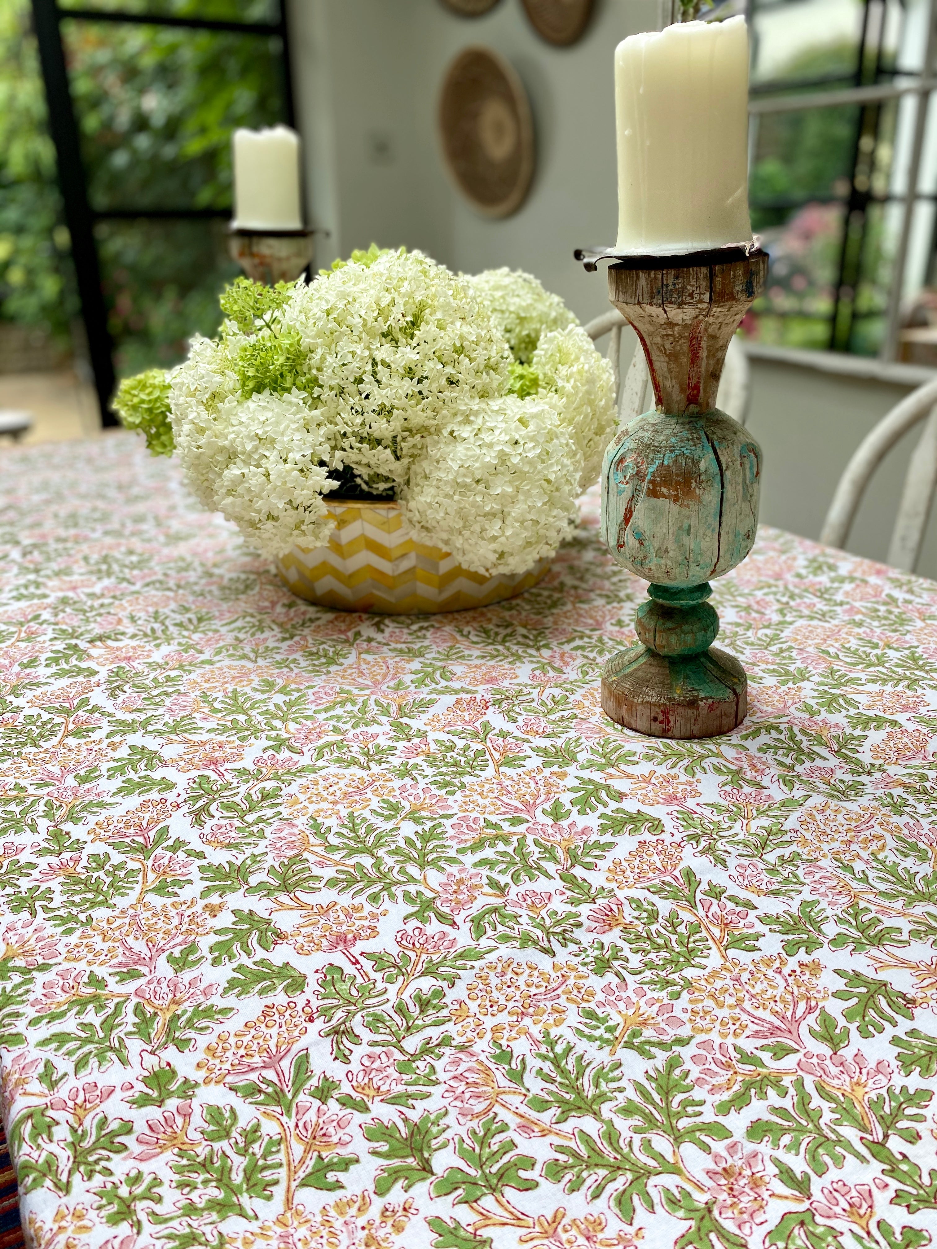 KELPIE TABLECLOTH IN PINK-GREEN