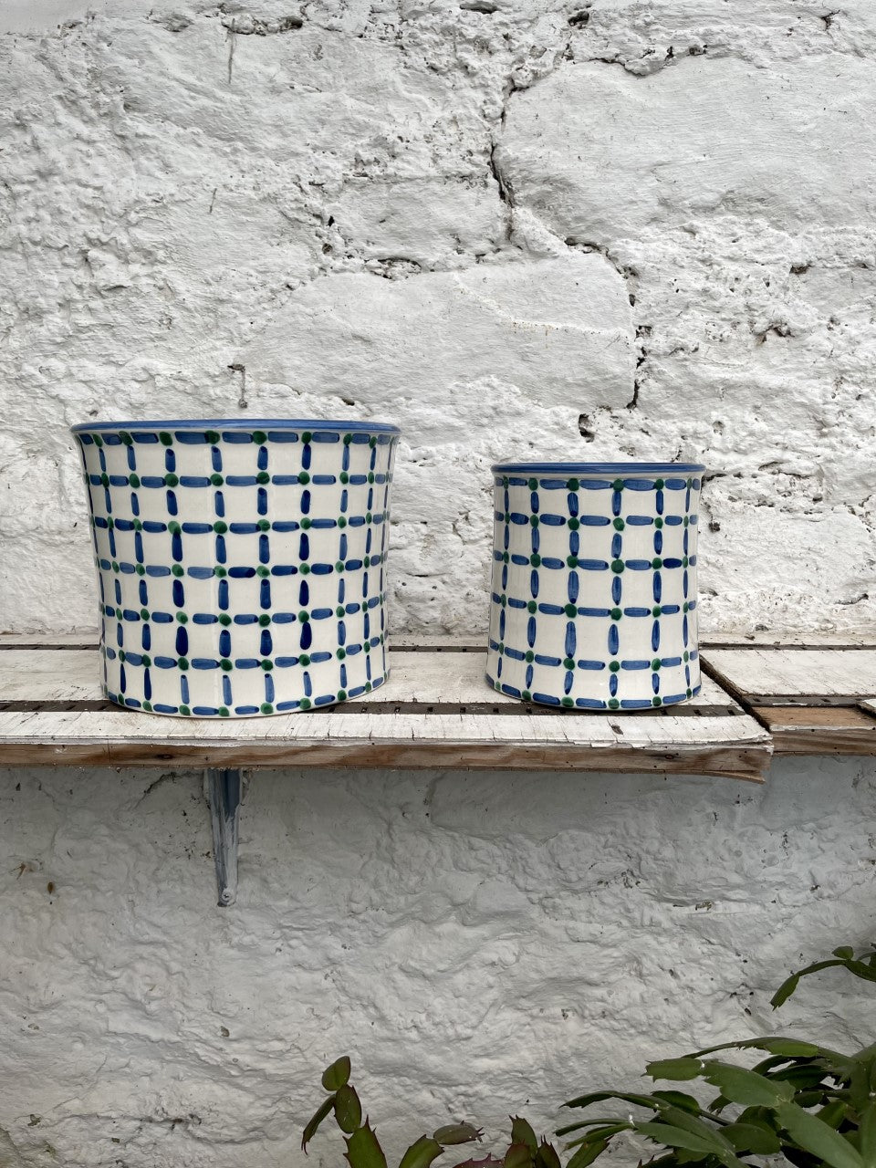 MEDIUM FLOWER POT - DASH DOT BLUE GREEN