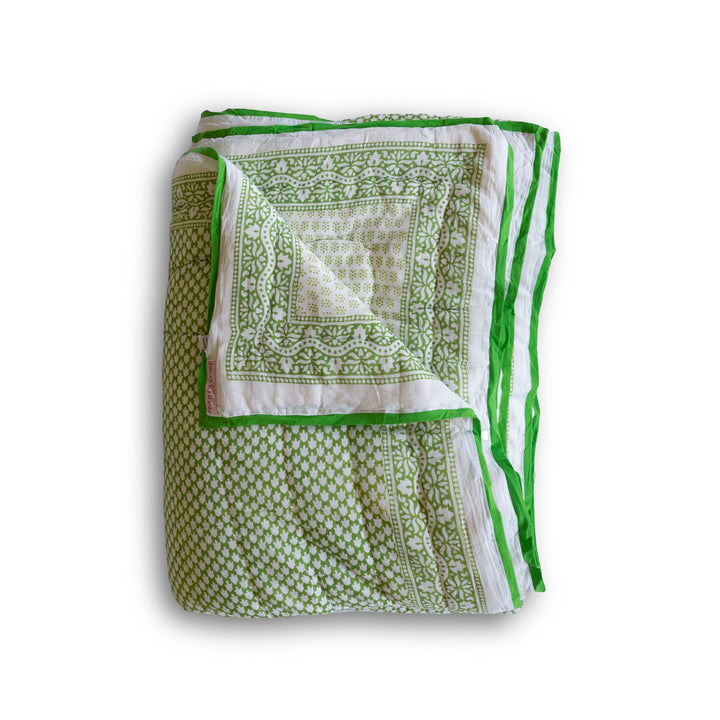 CHICKEN FEET QUILT IN GREEN - Sale 25% off