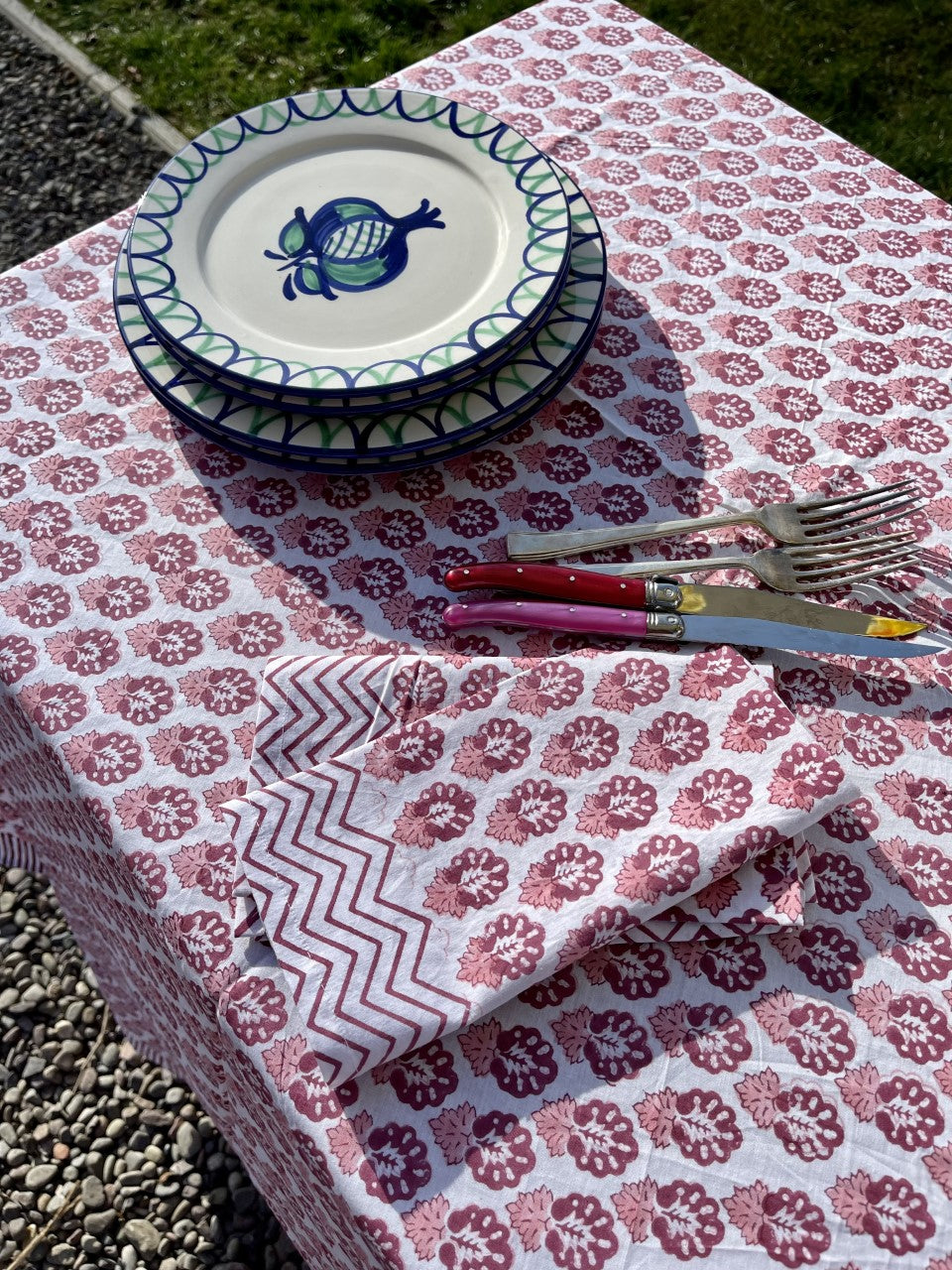 NELLIE NAPKIN IN PINK (SET OF 4)
