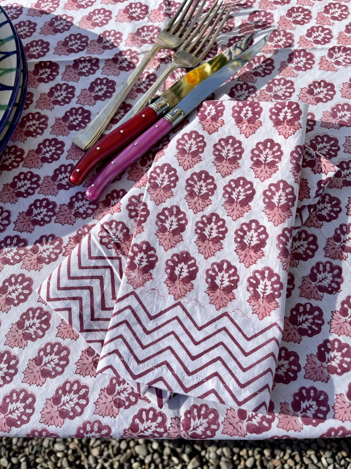 NELLIE NAPKIN IN PINK (SET OF 4)