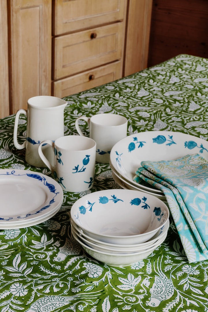 PARROT TABLECLOTH IN GREEN