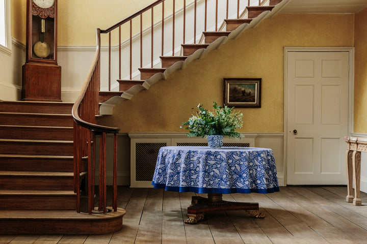 PARROT TABLECLOTH IN BLUE